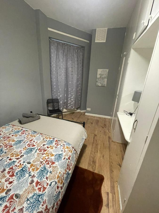 Contemporary Private Rooms Near Central London Bagian luar foto