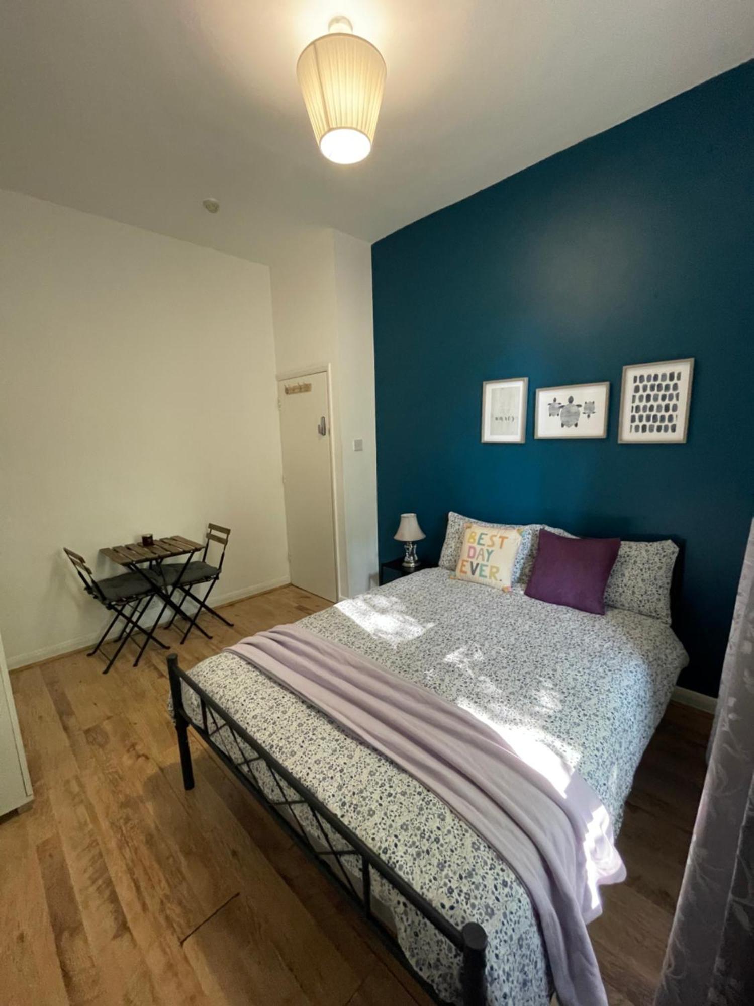 Contemporary Private Rooms Near Central London Bagian luar foto