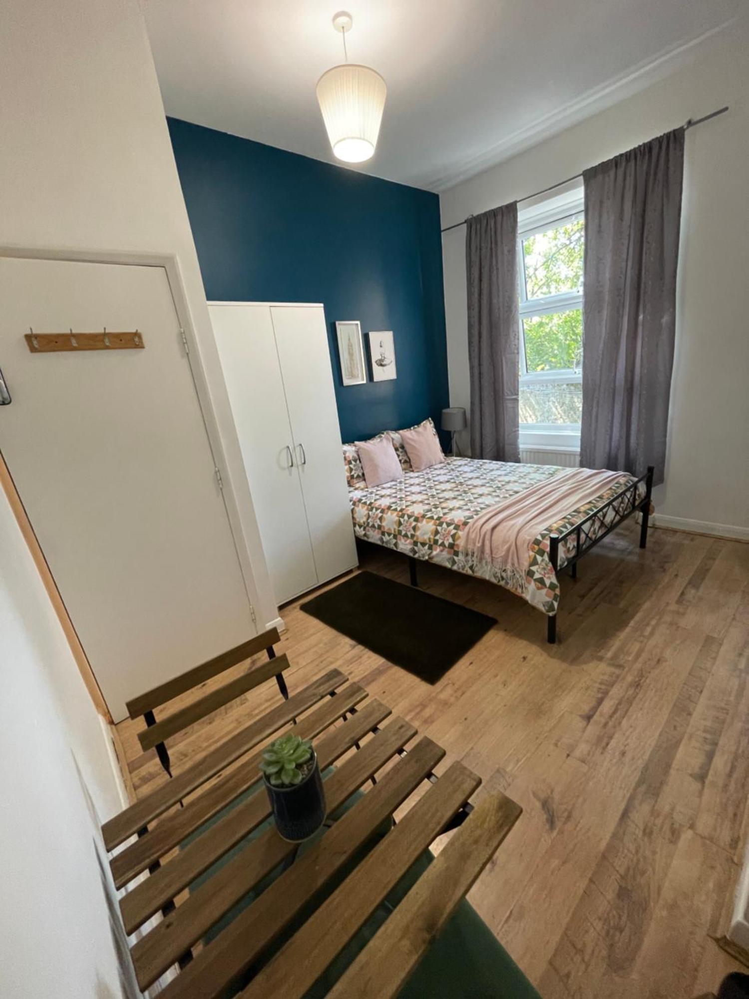 Contemporary Private Rooms Near Central London Bagian luar foto